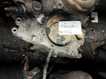 Mercedes E 200 Çıkma Yarım Motor (2.0 L M111.940 I