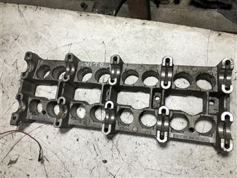 Mercedes Sprinter Vito 2.2 1998-2006 Eksantrik Mili Muhafazası R6110160504