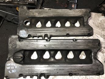 Mercedes W114-W116 (R1100160605) Külbütör Kapağı