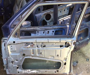 Mercedes (w123) 1975-1985 Kasa Sağ Ön Kapı