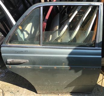 Mercedes (w123) 1975-1985 Çıkma Sağ Arka Kapı