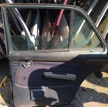 Mercedes (w123) 1975-1985 Sağ Arka Kapı