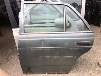 Mercedes (w123) 1975-1985 Sol Arka Kapı