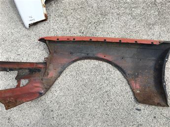 Mercedes w123 230 Sağ Ön Çamurluk