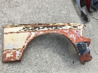 Mercedes w123 230 Sağ Ön Çamurluk