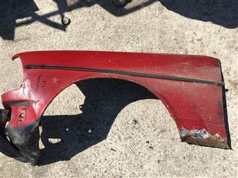 Mercedes w123 230 Sol Ön Çamurluk