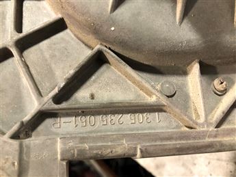 Mercedes w123 Orjinal Sağ Far 1305235051-P (3)