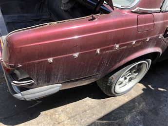 Mercedes W123 Sağ Arka Çamurluk