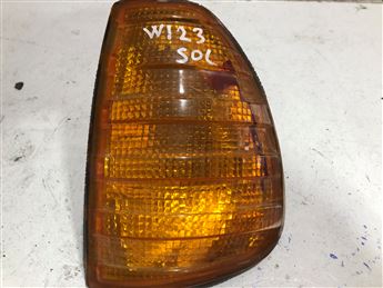 Mercedes w123 Sol Sinyal