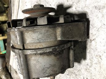 Mercedes W123 - w124 - w115 Çıkma Şarj Dinamosu