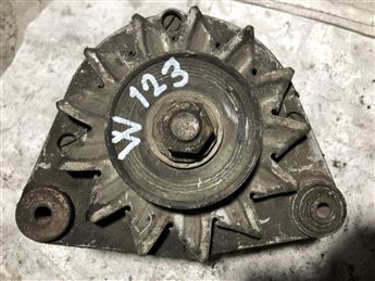 Mercedes W123 - w124 - w115 Çıkma Şarj Dinamosu