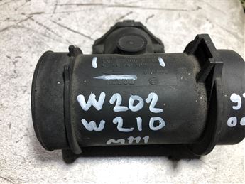 Mercedes W124-w202-w210 (M111) Motor Hava Akış Metre Yuvarlak Soket Bosch 0280217100