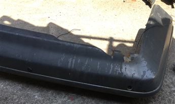 Mercedes w126 300S Arka Tampon (Balina Kasa)