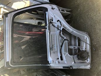 Mercedes (w163) ML 270 2000-2005 Sağ Arka Kapı