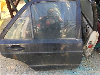 Mercedes (W201) 190 1983-1993 Sağ Arka Kapı