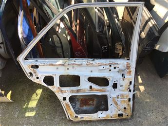 Mercedes (W201) 190 1983-1993 Sol Arka Kapı
