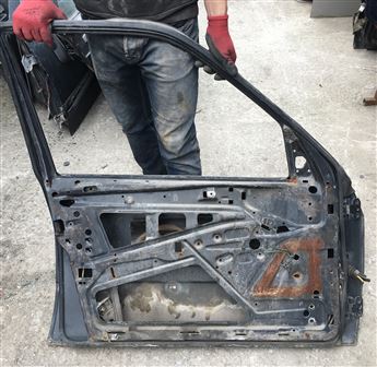 Mercedes (W201) 190 1983-1993 Sol Ön Kapı