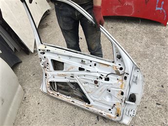 Mercedes (W201) 190 1983-1993 Sol Ön Kapı