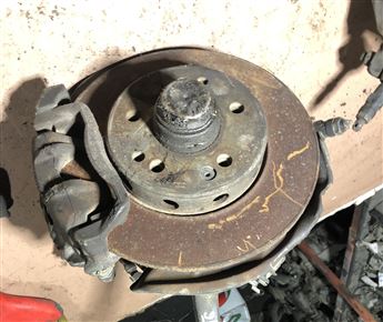 Mercedes W202 Sağ Ön Taşıyıcı Disk Porya