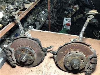 Mercedes W202 Sağ Ön Taşıyıcı Disk Porya