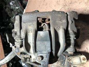 Mercedes W202 Sol Ön Fren Kaliperi Orjinal LUCAS