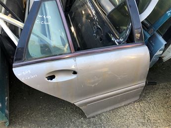 Mercedes (w203) C Class SW 2002-2009 Çıkma Sağ Arka Kapı