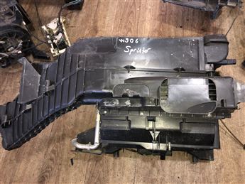 Mercedes w906 Sprinter Kalorifer Kutusu