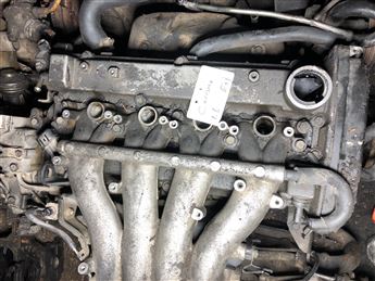 Mitsubishi Carisma 1.8 Enj 2000 Emme ve Egzoz Manifoldu