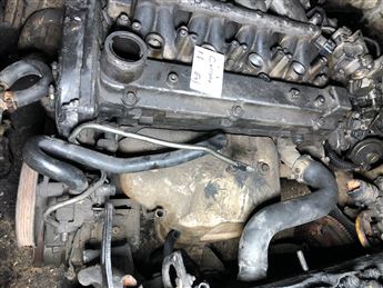 Mitsubishi Carisma 1.8 Enj Çıkma Klima Komprasörü