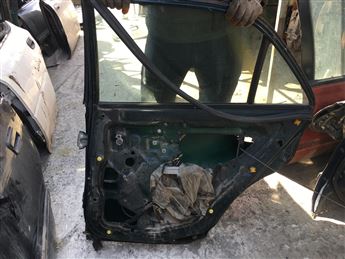 Mitsubishi Carisma 1998-2005 Sedan Sağ Arka Kapı