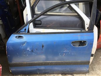 Mitsubishi Carisma 1998-2005 Sol Ön Kapı