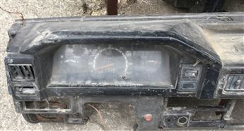 Mitsubishi L 300 Göğüslük Torpido