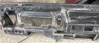 Mitsubishi L 300 Göğüslük Torpido