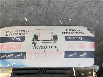 Mitsubishi L300 Bağaj Kapağı Camı