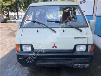 Mitsubishi L300 Çıkma Motor Kaputu