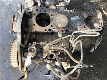 Mitsubishi L300 MAzot Pompası