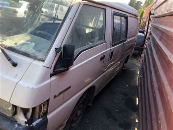 Mitsubishi L300 Sol Ön Kapı