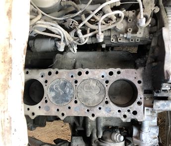 Mitsubishi L300 Yarım Motor