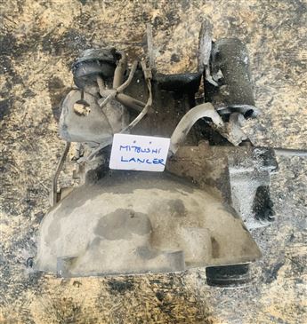 Mitsubishi Lancer 1988-1995 Çıkma Şanzıman