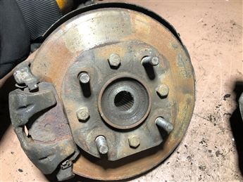 Mitsubishi Lancer 1990-1993 Sol Ön Taşıyıcı Disk Porya