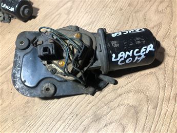 Mitsubishi Lancer Colt 1992-1996 Ön Cam Silecek Motoru