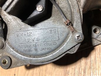 Mitsubishi Lancer L300 1975-1985 Ön Cam Silecek Motoru