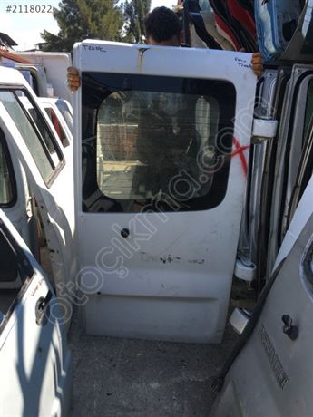 Renault Trafic 2001-2014 (Sağ Kanat) Bagaj Kapağı