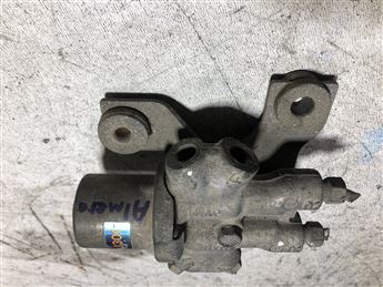 Nissan Almera Primera Sunny Maxima Fren Limitörü (Orjinal)