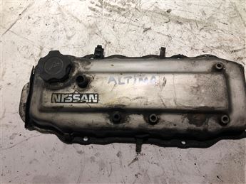 Nissan Altima Külbütör Kapağı
