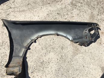 Nissan Altima Sol Ön Çamurluk