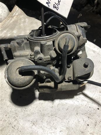 Nissan Bluebird Gaz-Boğaz Kelebeği