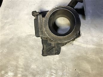 Nissan Bluebird Sunny Gaz-Boğaz Kelebeği