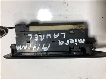 Nissan Laurel Altima Micra 4'lü Cam Düğmesi