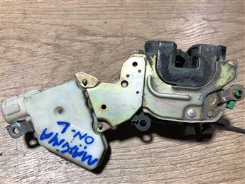 Nissan Maxima Sol Ön Kapı Kilidi